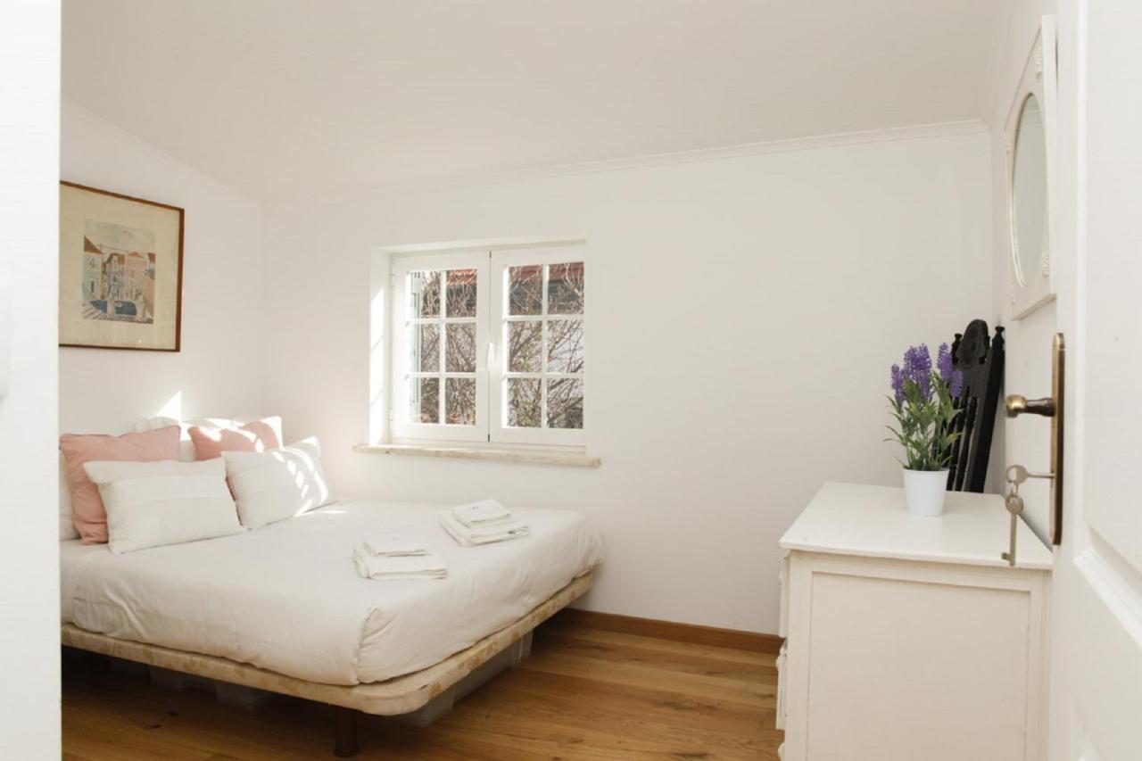 Cushy Apartment With Garden In Εστορίλ Εξωτερικό φωτογραφία