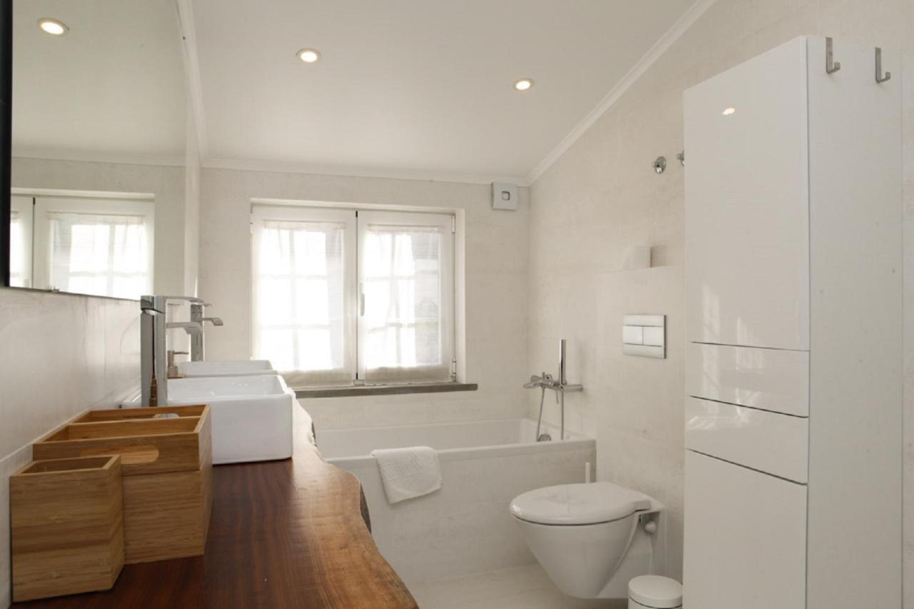 Cushy Apartment With Garden In Εστορίλ Εξωτερικό φωτογραφία